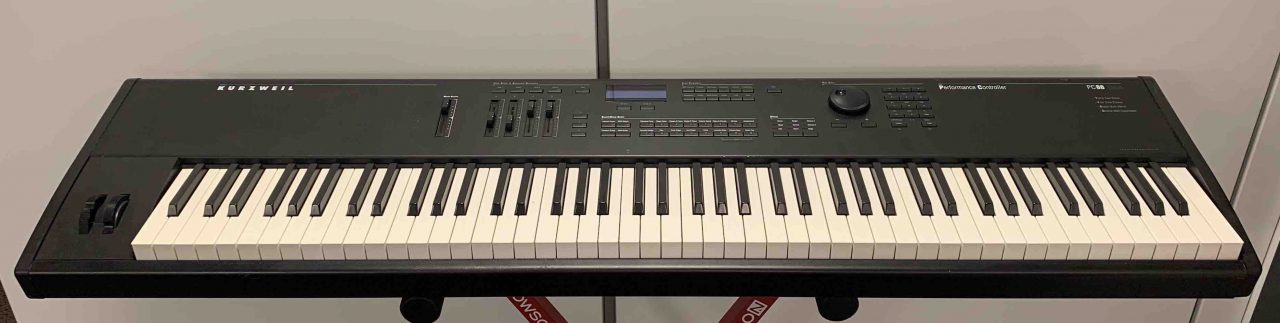 Kurzweil PC88 occasion in prima staat - Afbeelding 2