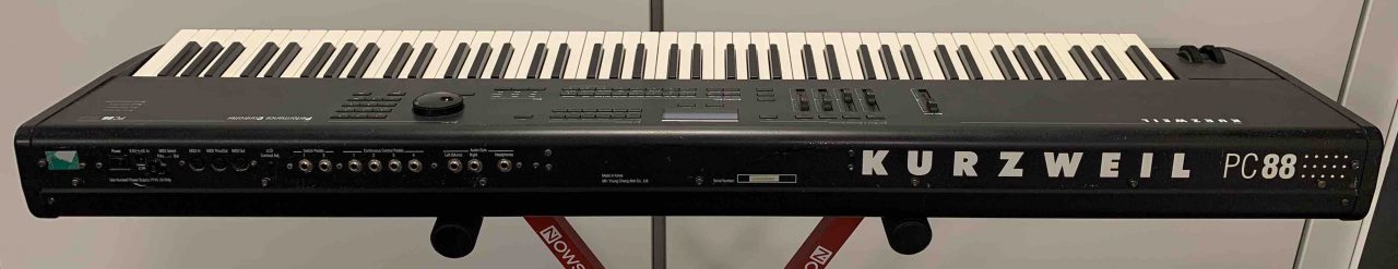 Kurzweil PC88 occasion in prima staat - Afbeelding 4