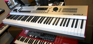 Kurzweil Artis 7 b-stock