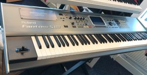 Roland Fantom S88 met gratis softcase