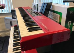 Nord Electro 3 73 in prima staat - Afbeelding 3