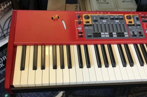 Nord Stage 2 EX 88 in perfecte staat - Afbeelding 4