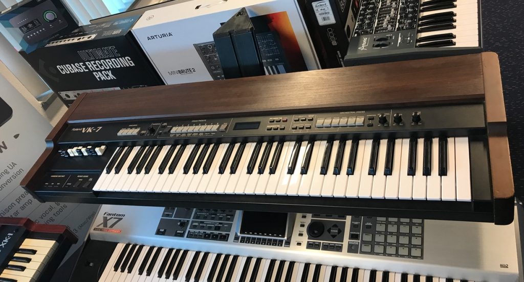 Roland VK7 Studio De Dijk