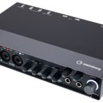 Steinberg UR44C