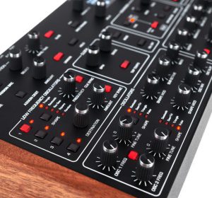 Sequential Prophet REV2 16 Voices Desktop Module - Afbeelding 6