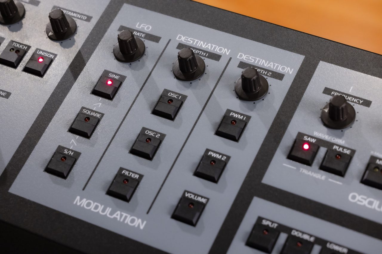 Oberheim OB-X8 - Afbeelding 4