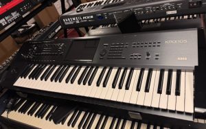 Korg Kronos 61